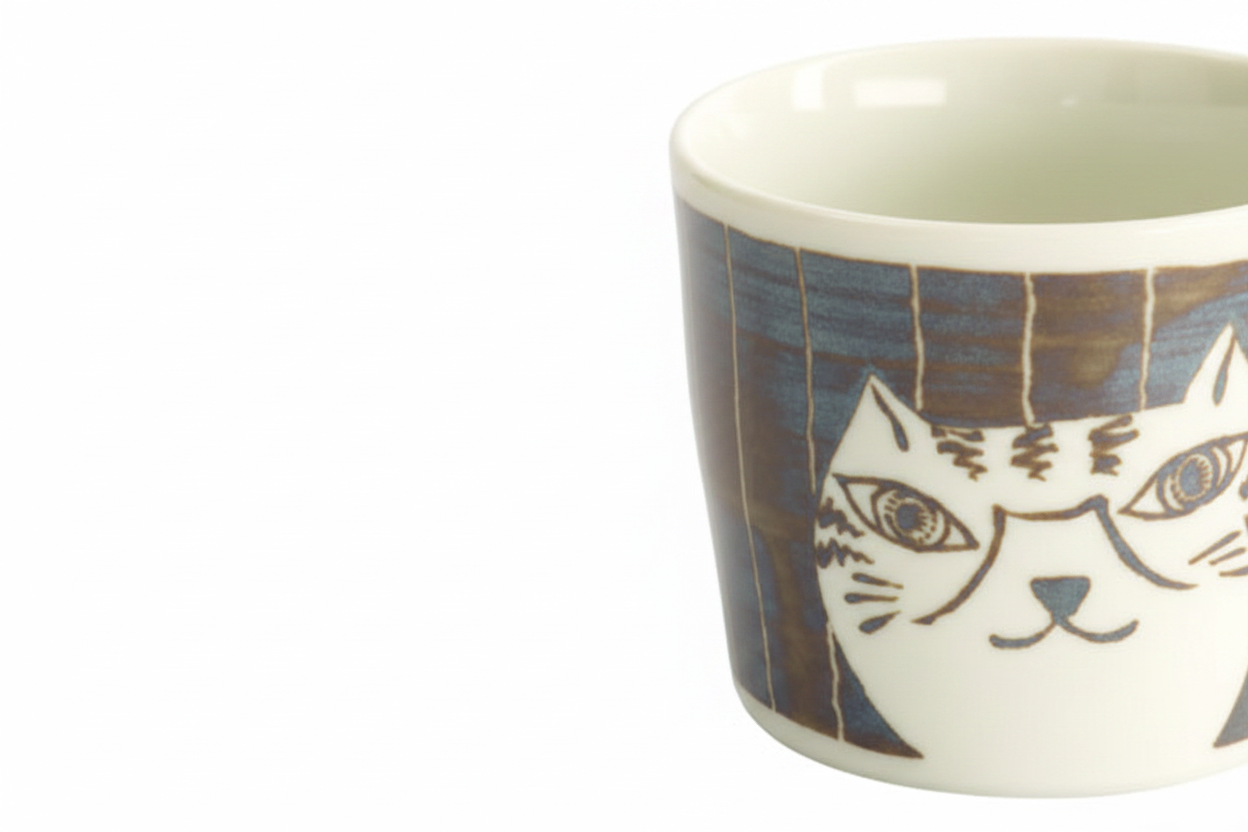 Nekomaruke Tamajima Cat Cup – close up detail shot