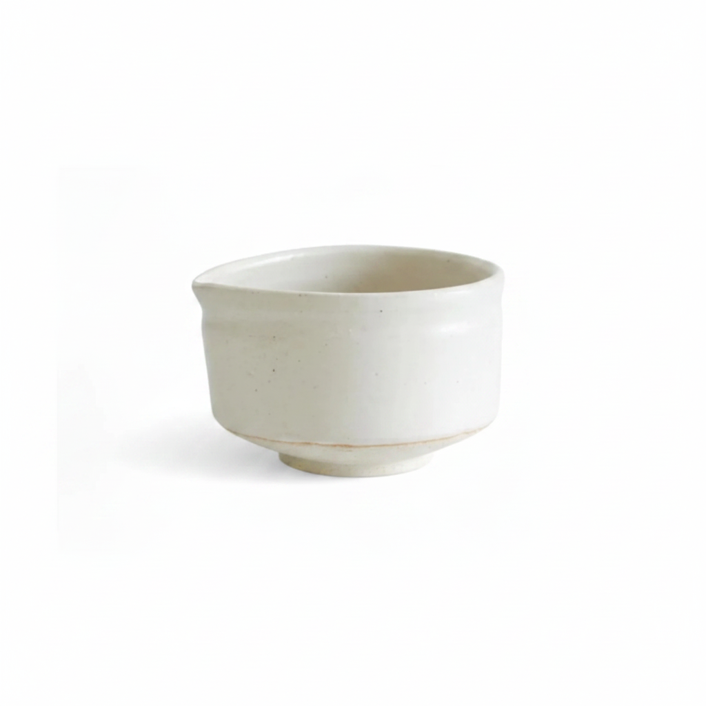 Matcha Bowl with Side Spout – White Clay, clean white background product shot